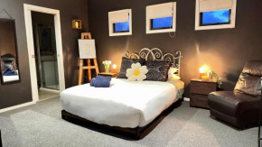 Lakeview Island Retreat, Cowes
